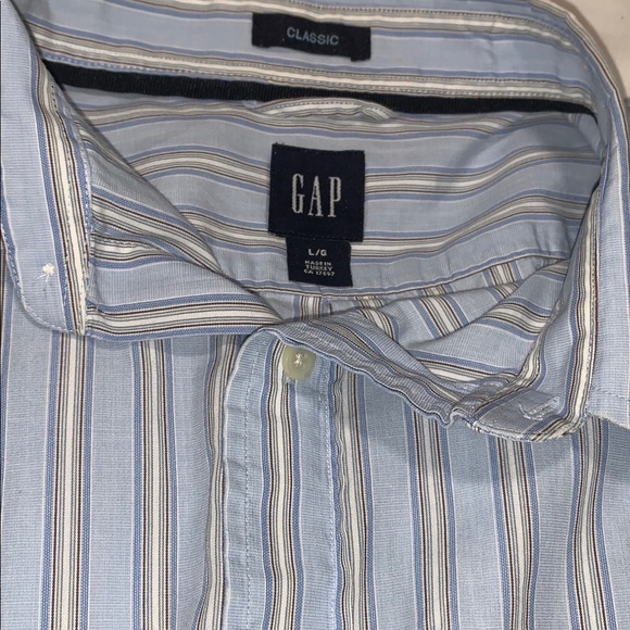 GAP long sleeved dress shirt - Picture 14 of 14